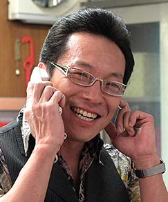 音尾琢真(風俗店店長・野中 役)